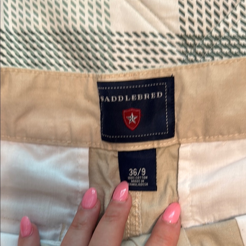 Saddlebred Men's Tan Khaki Cargo Shorts Men’s Size 36 - Picture 2 of 3